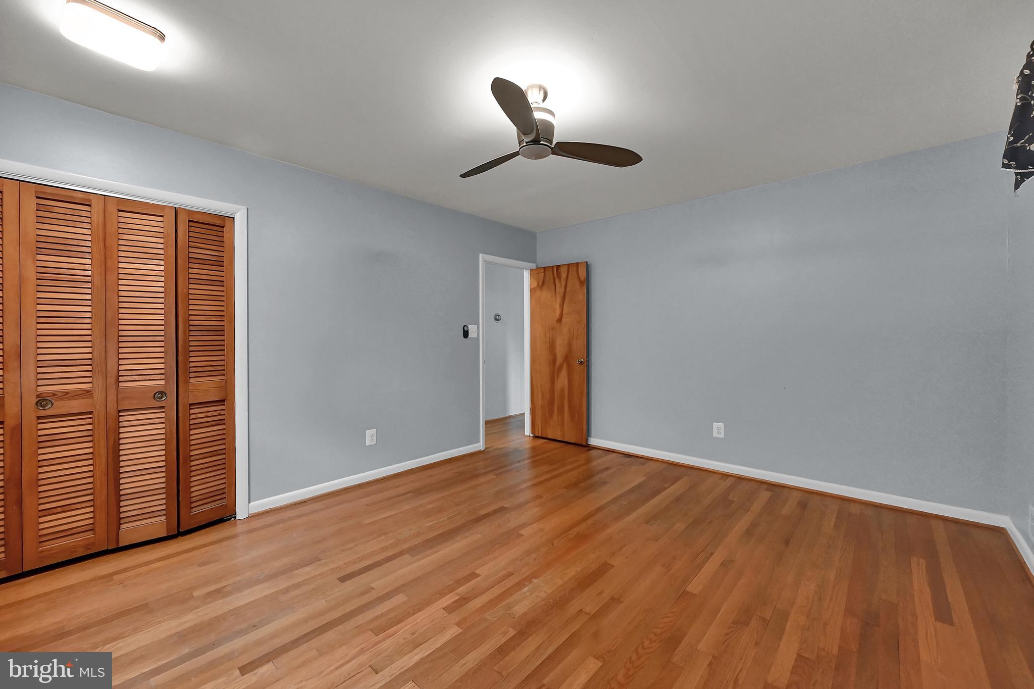 6802 Sherwood Road Baltimore, MD 21239 - Photo 15 of 46