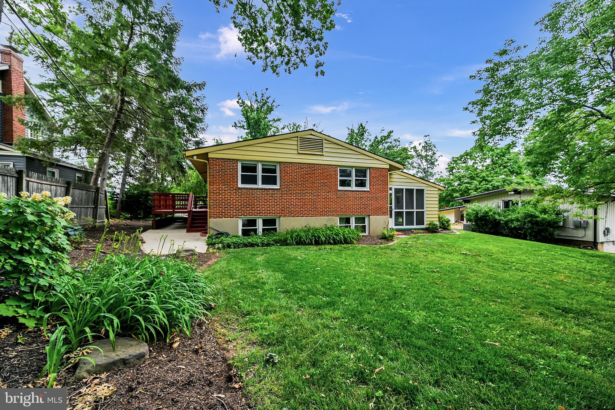 6802 Sherwood Road Baltimore, MD 21239 - Photo 42 of 46