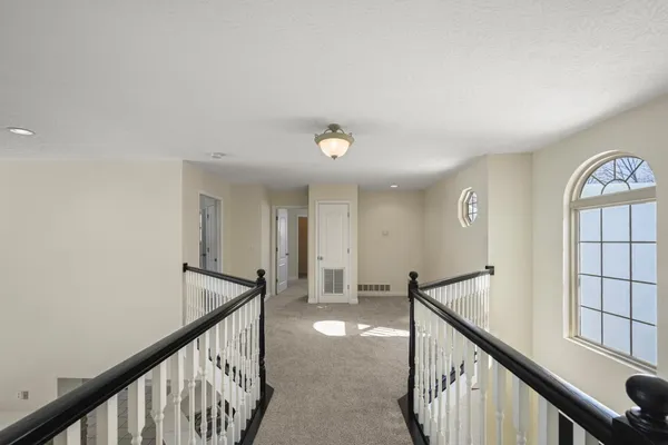 $585,000 | 1448 Cliftmont Circle, Lawrenceburg, IN 47025
