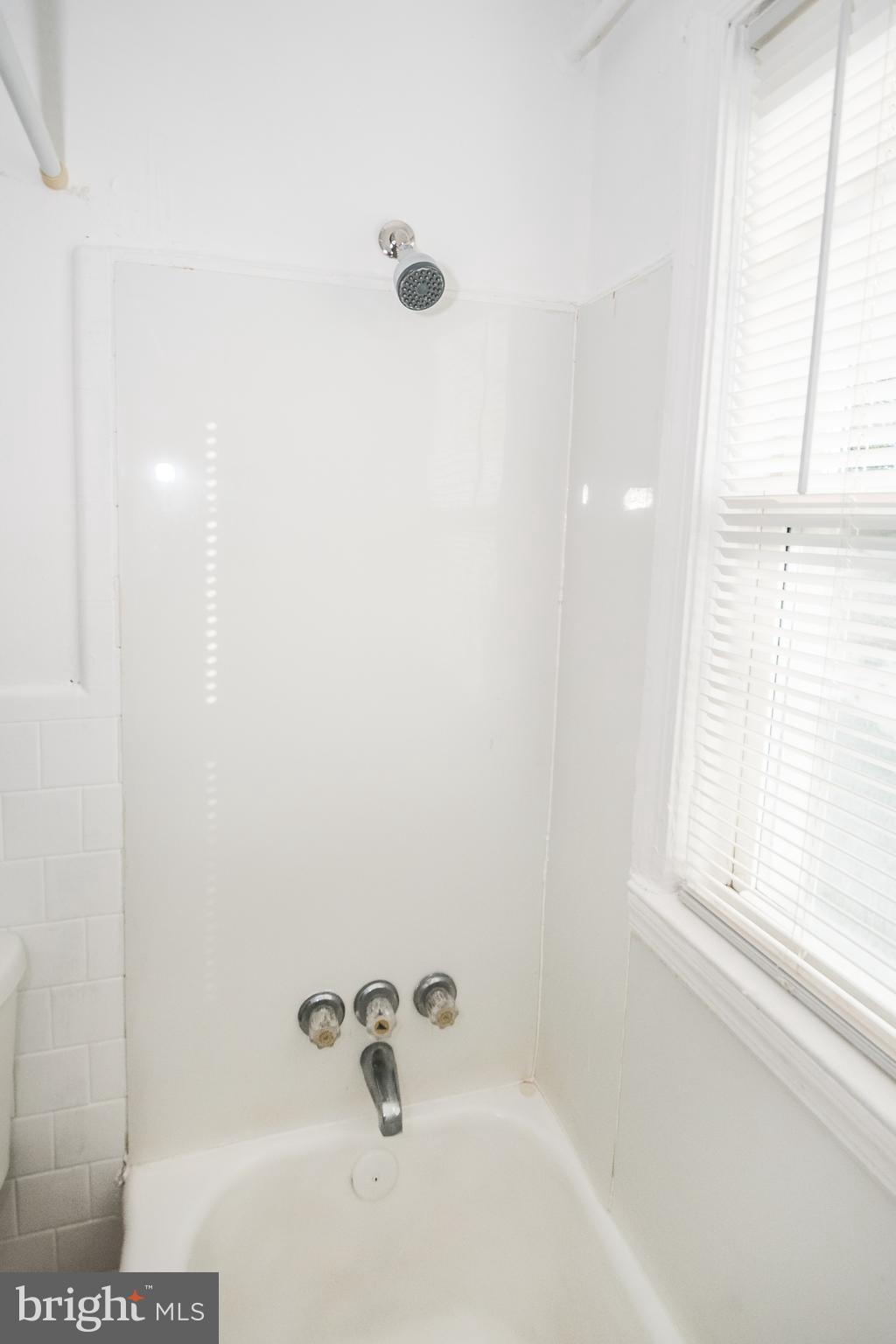 25 South Hawthorne Road Middle River, MD 21220 - Photo 14 of 27 Gallery Image 14