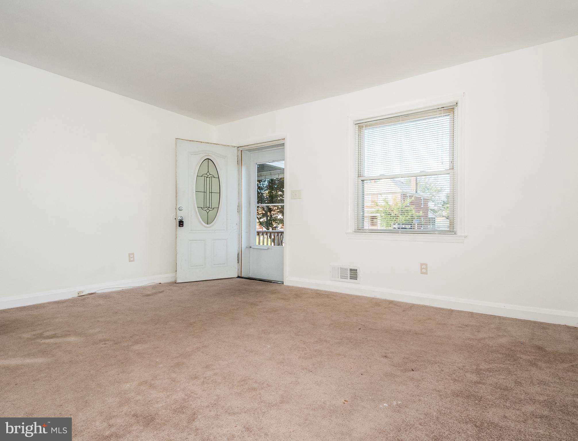 25 South Hawthorne Road Middle River, MD 21220 - Photo 4 of 27 Gallery Image 4