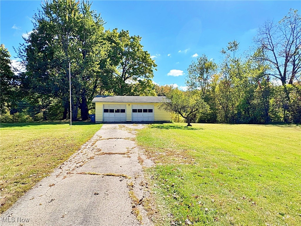 48375 Telegraph Road Amherst, OH 44001 - Photo 2 of 32 Gallery Image 2