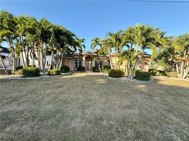 $469,900 | 1901 El Dorado Parkway West, Cape Coral, FL 33914