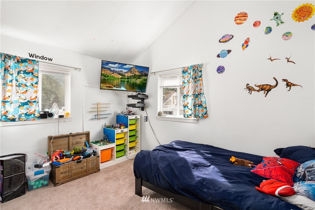 2601 Rocky Point Road Northwest Bremerton, WA 98312 - Photo 11 of 20 Gallery Image 11