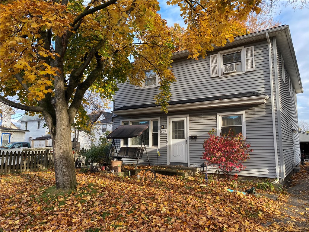 207 East Chestnut Street East Rochester, NY 14445 - Photo 1 of 1 207 E Chestnut St 14445