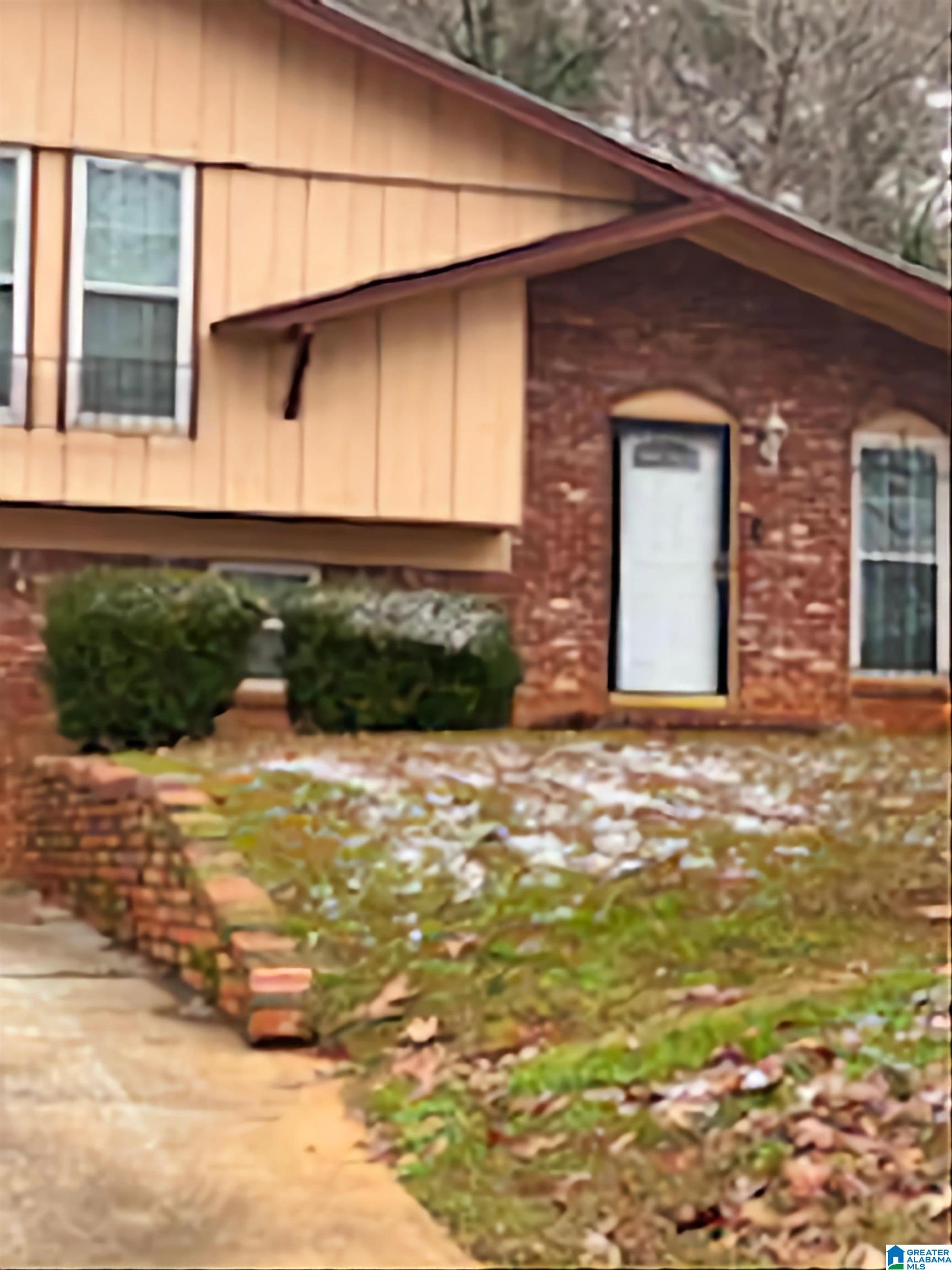 2902 Tall Tree Lane Adamsville, AL 35005 - Photo 2 of 3