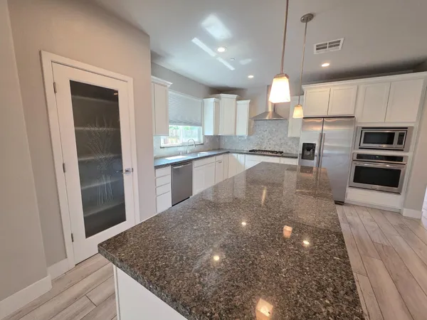 $609,900 | 5873 Da Vinci Way, Sacramento, CA 95835