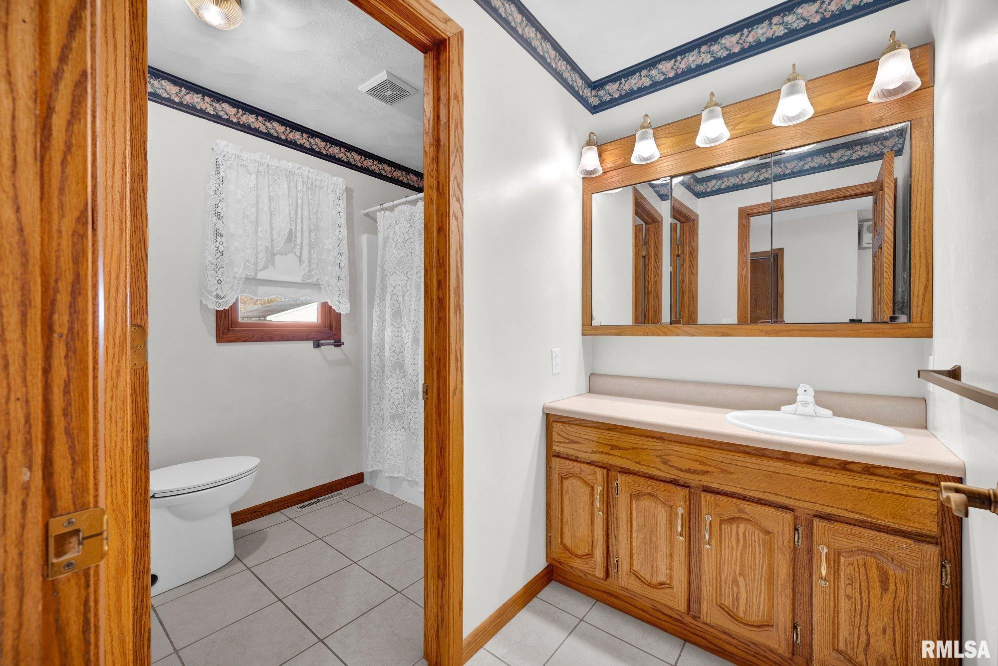 412 South Main Street Lacon, IL 61540 - Photo 16 of 52