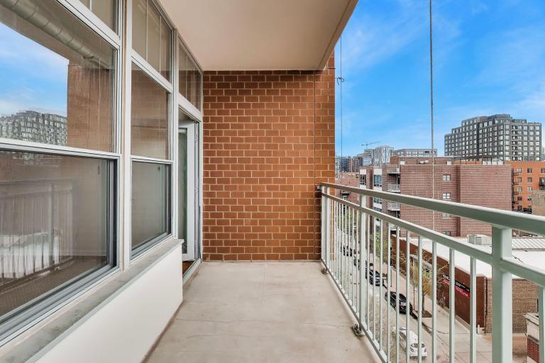 1200 West Monroe Street, Unit 607 Chicago, IL 60607 - Photo 33 of 44 Gallery Image 33