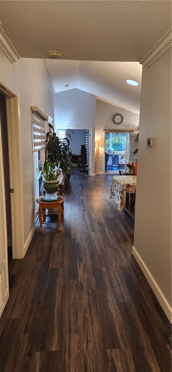 1975 West Ebbtide Way Anaheim, CA 92801 - Photo 6 of 36