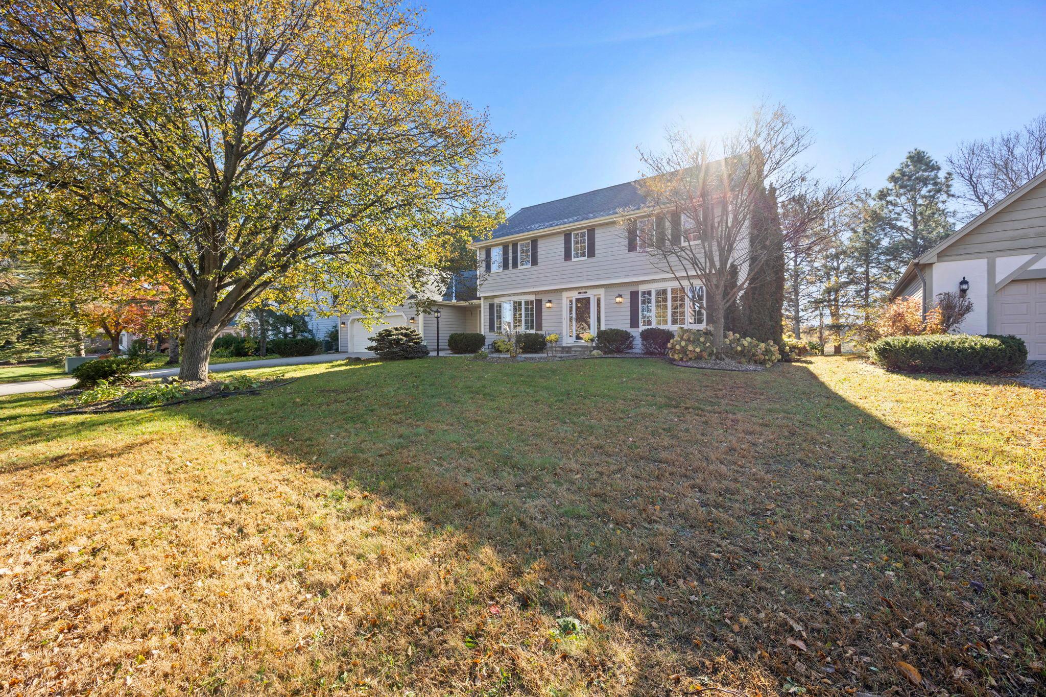 3563 Rae Lane Woodbury, MN 55125 - Photo 9 of 85 Gallery Image 9