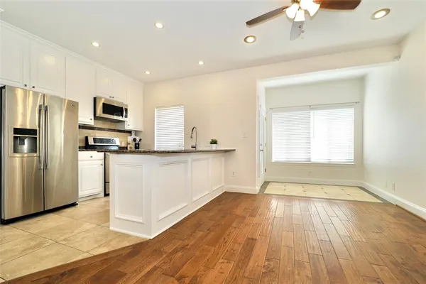 $2,150 | 407 Josephine Street, Dallas, TX 75246