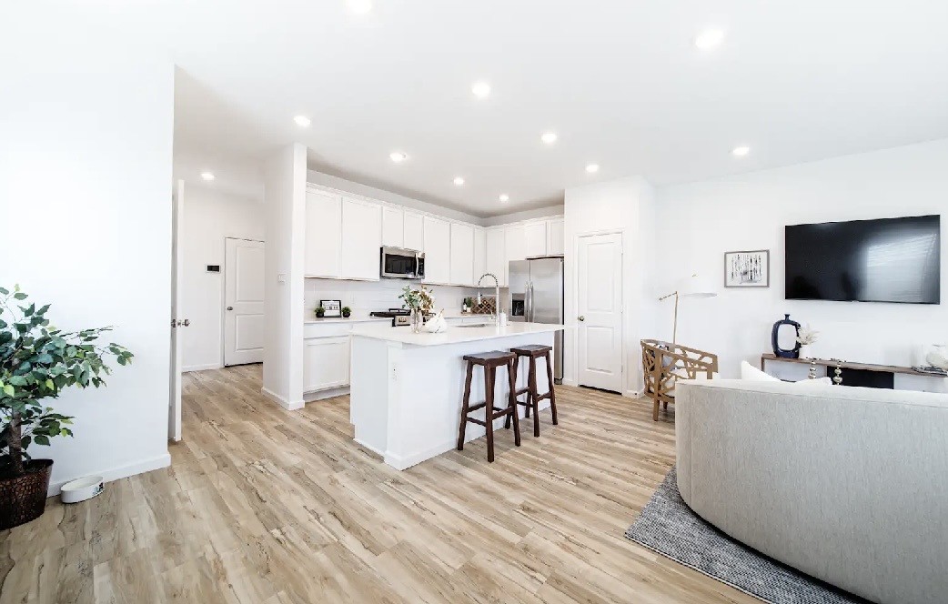 9859 Clifden Street Rosharon, TX 77583 - Photo 9 of 13