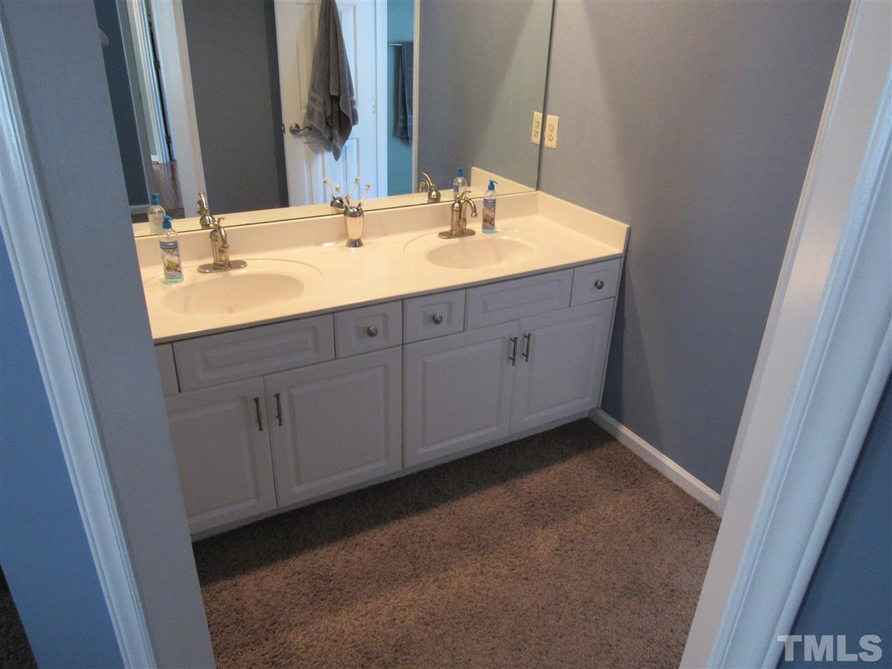 5509 Brookshadow Drive Raleigh, NC 27610 - Photo 20 of 25 Gallery Image 20