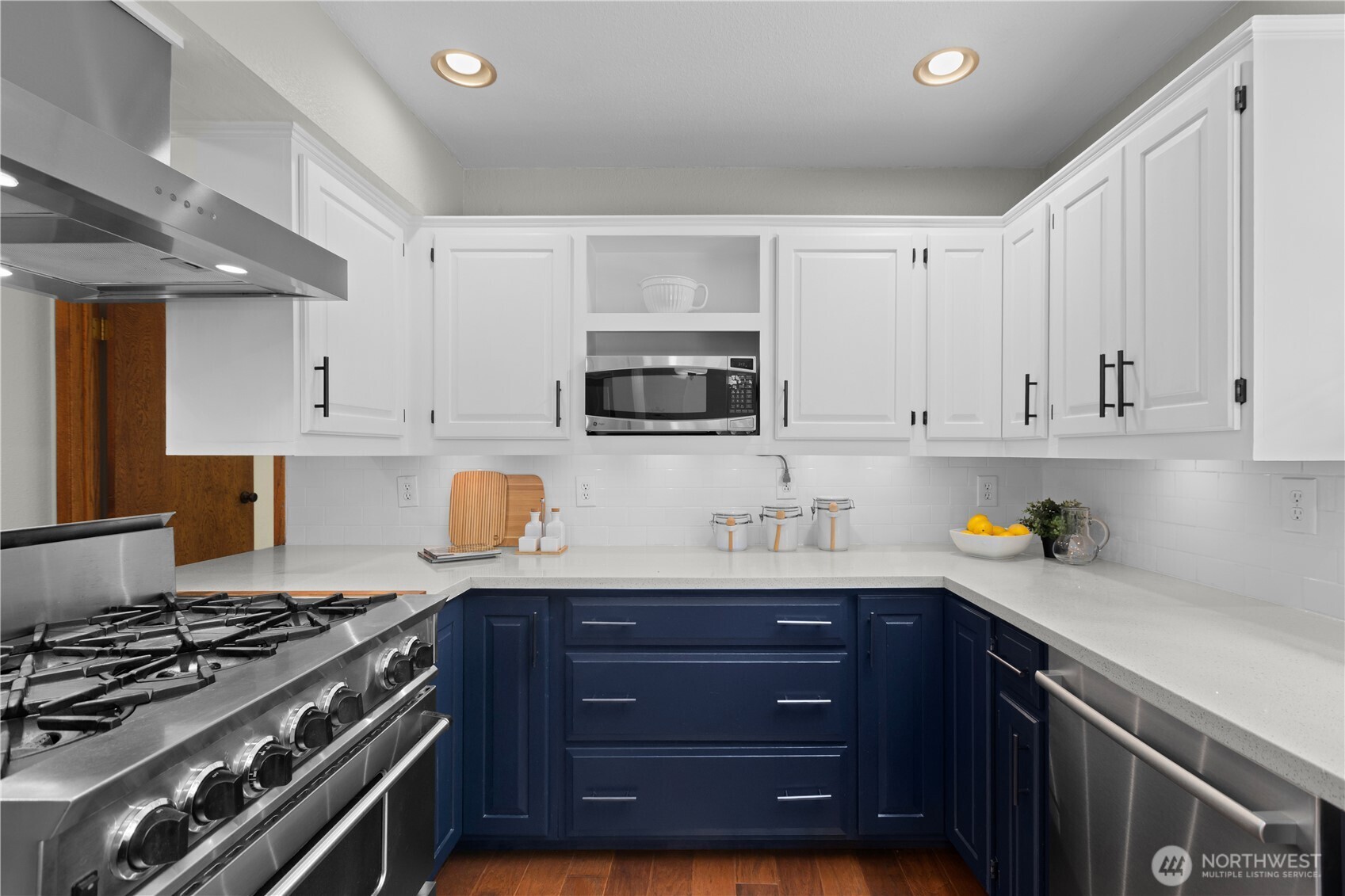 25803 Southeast 157th Street Issaquah, WA 98027 - Photo 9 of 40