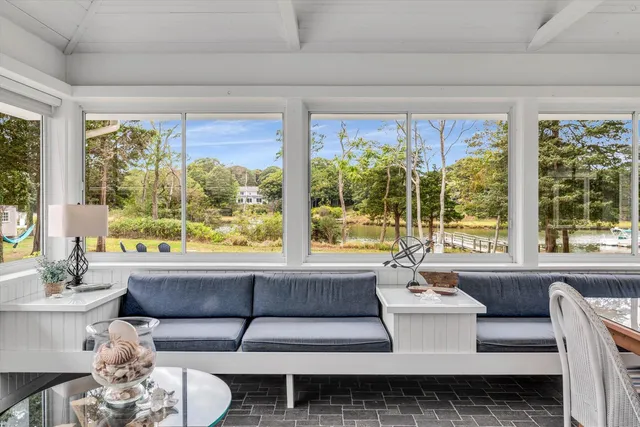 a living room filled with furniture