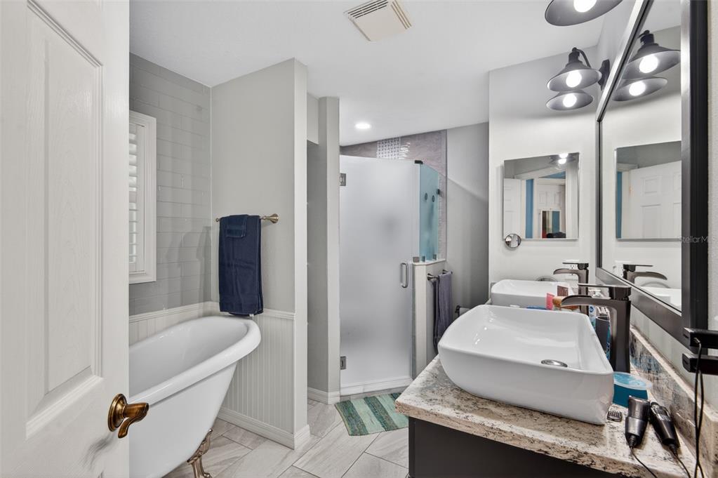 12293 Wolf Den Road Weeki Wachee, FL 34614 - Photo 19 of 44
