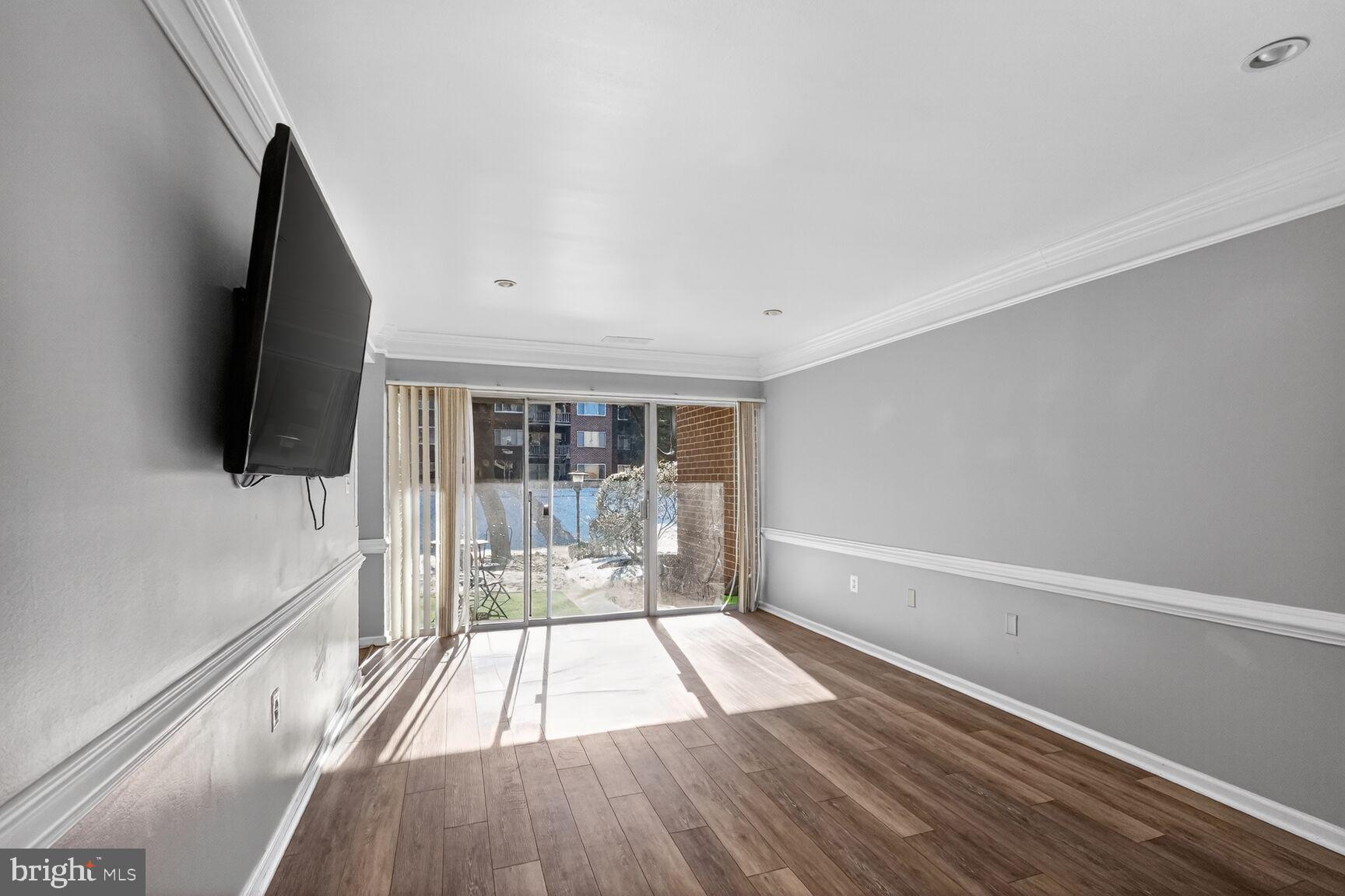 426 Girard Street, Unit 160 Gaithersburg, MD 20877 - Photo 12 of 25