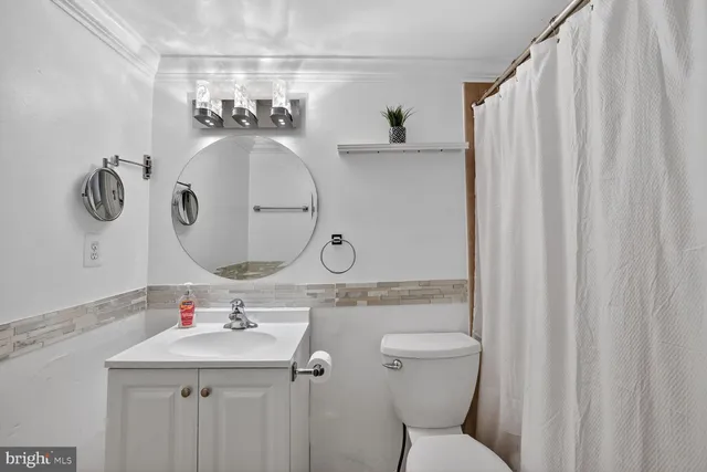 $245,000 | 426 Girard Street, Unit 160, Gaithersburg, MD 20877