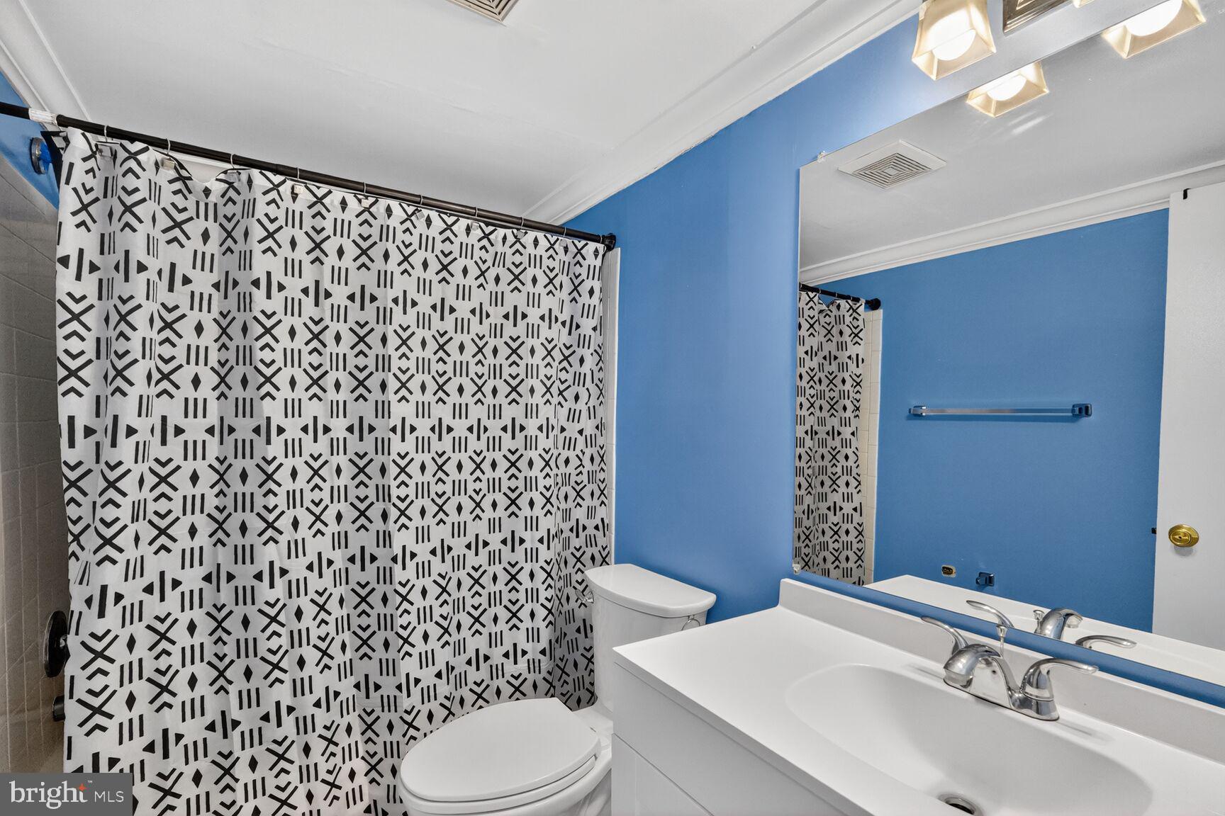 426 Girard Street, Unit 160 Gaithersburg, MD 20877 - Photo 25 of 25