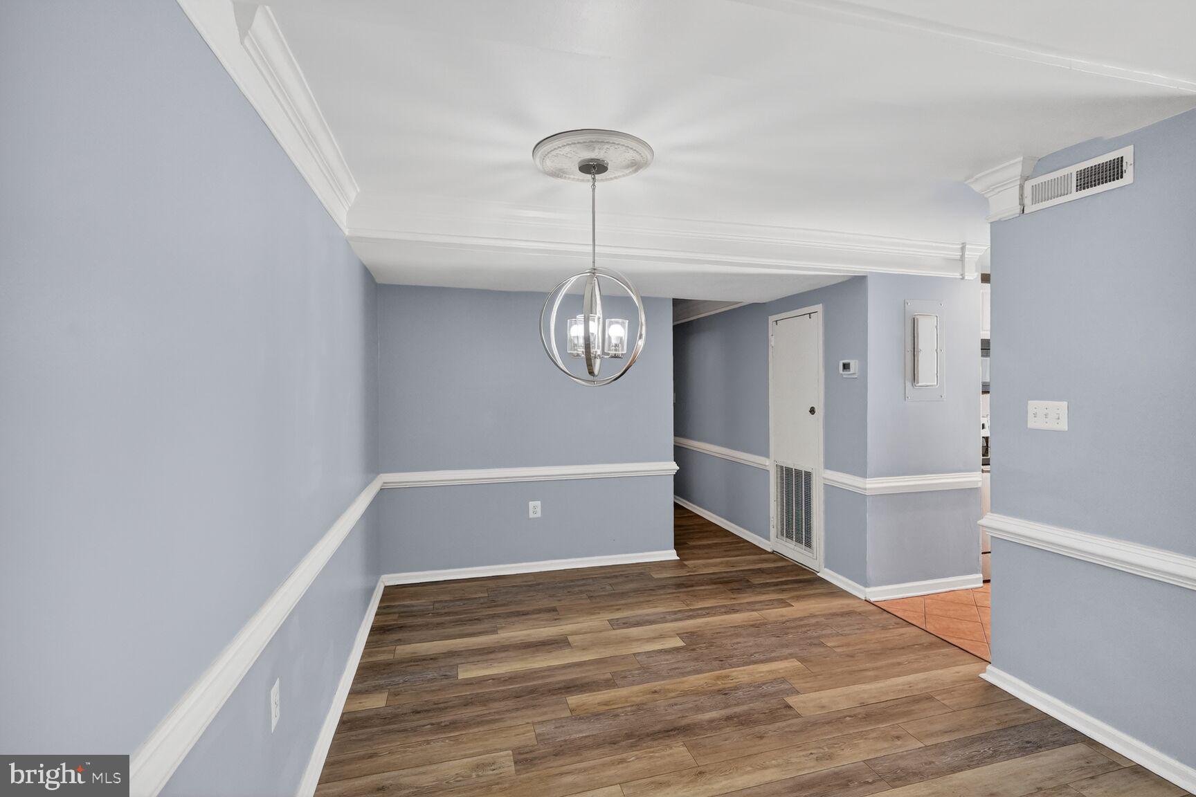 426 Girard Street, Unit 160 Gaithersburg, MD 20877 - Photo 3 of 25