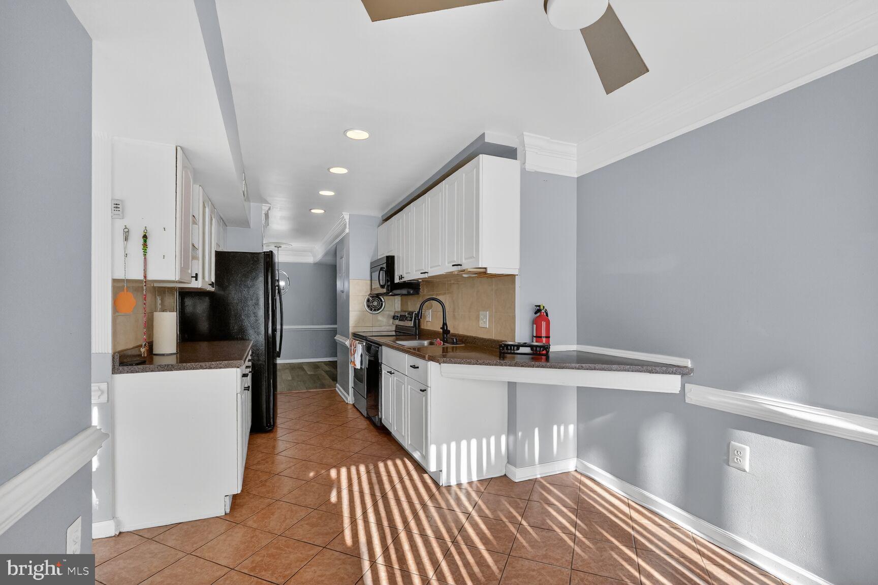 426 Girard Street, Unit 160 Gaithersburg, MD 20877 - Photo 8 of 25