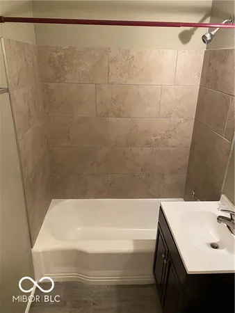 $950 | 4023 Clarendon Road, Indianapolis, IN 46208