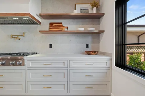 $5,880,000 | 1548 Cypress Avenue, Burlingame, CA 94010