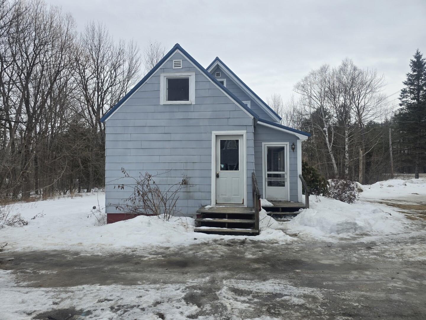 1555 Union Street Bangor, ME 04401 - Photo 4 of 24 20260301_124001