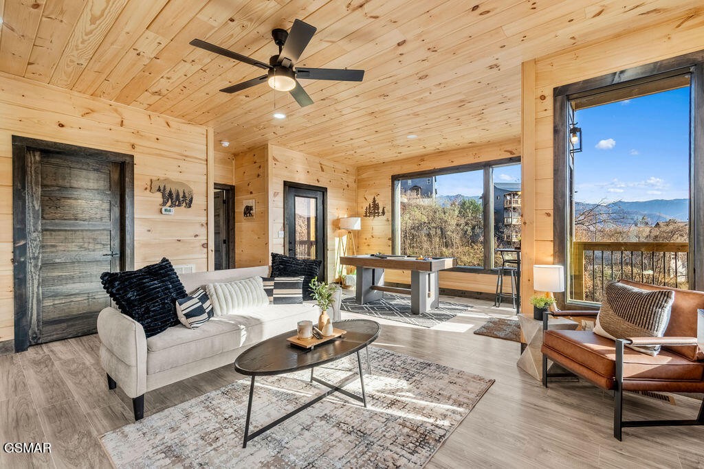 1013 Elm Road Gatlinburg, TN 37738 - Photo 8 of 39 Gallery Image 8