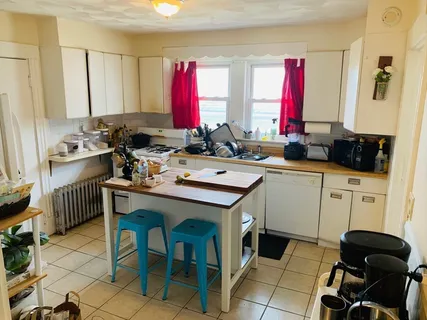 $2,600 | 34 Morton Street, Unit 2, Watertown, MA 02472