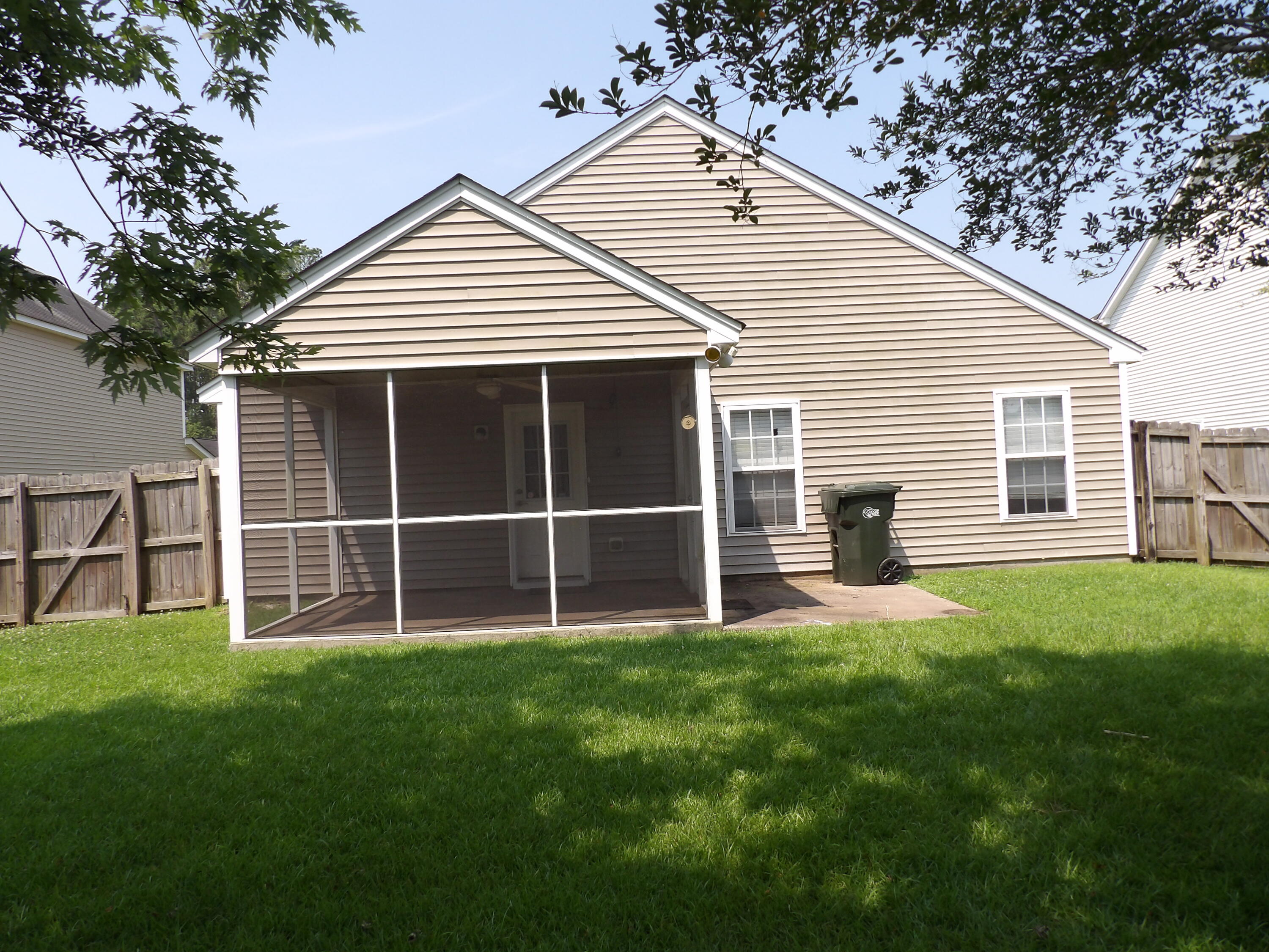 306 Briarbend Road Goose Creek, SC 29445 - Photo 12 of 16 017