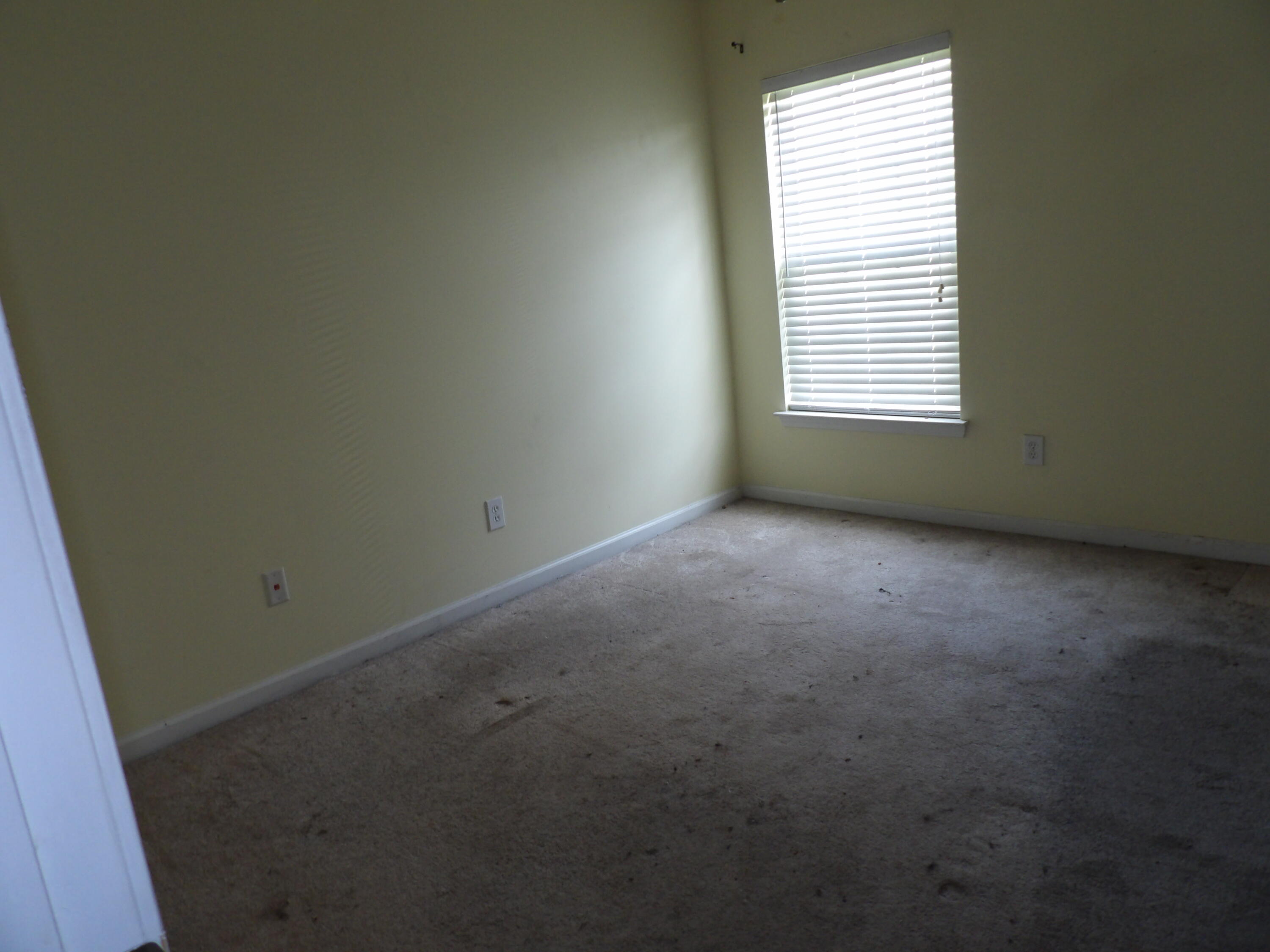 306 Briarbend Road Goose Creek, SC 29445 - Photo 7 of 16 053