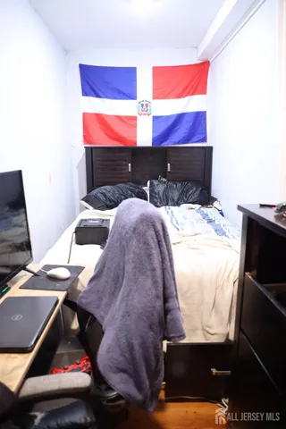 $515,000 | 88 Woodbridge Avenue, Sewaren, NJ 07077