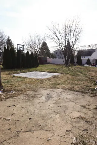 $515,000 | 88 Woodbridge Avenue, Sewaren, NJ 07077