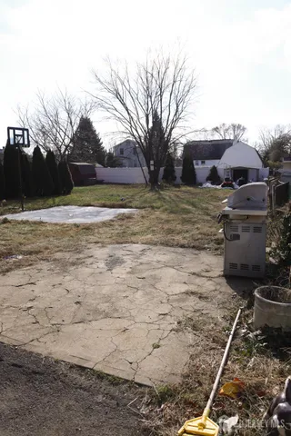 $515,000 | 88 Woodbridge Avenue, Sewaren, NJ 07077