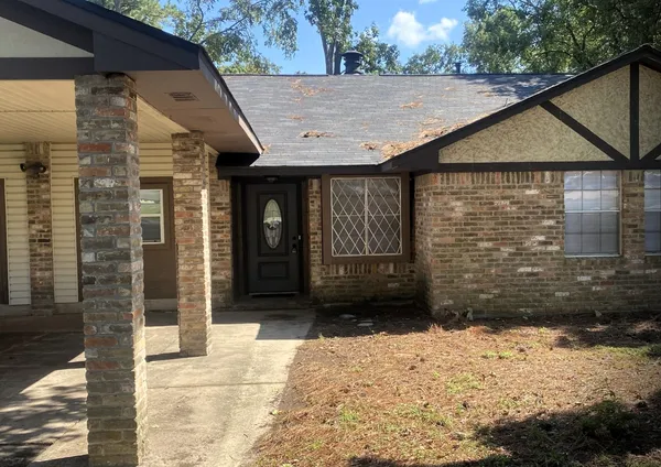$350,000 | 111 Rigby Owen Road, Conroe, TX 77304
