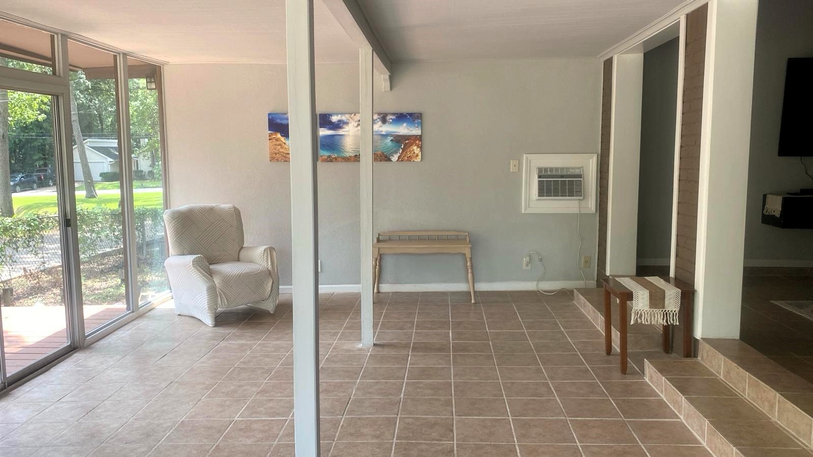 111 Rigby Owen Road Conroe, TX 77304 - Photo 5 of 11