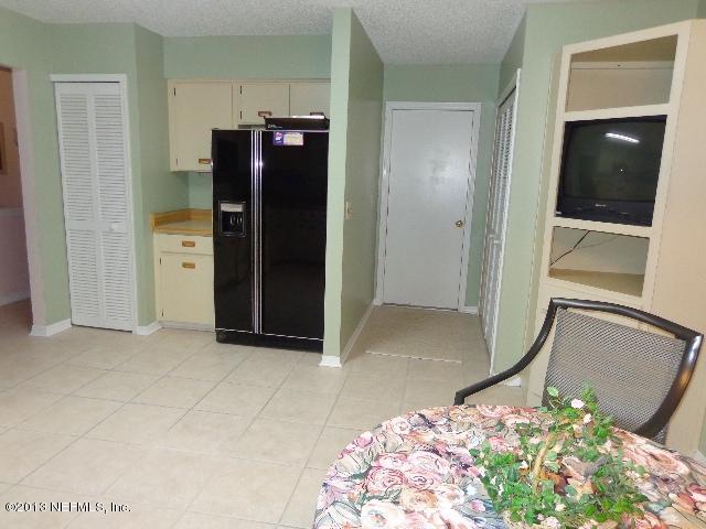 5485 Fort Caroline Road Jacksonville, FL 32277 - Photo 14 of 21 Kitchen