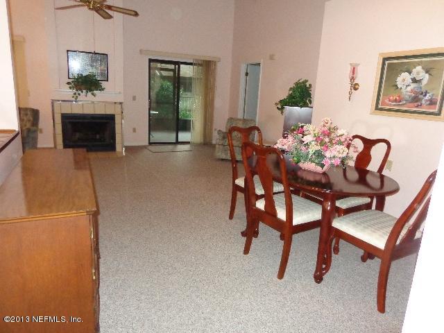 5485 Fort Caroline Road Jacksonville, FL 32277 - Photo 8 of 21 Dining room - looking toward family room