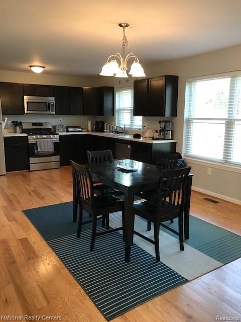 24924 Rita Street St. Clair Shores, MI 48080 - Photo 5 of 15