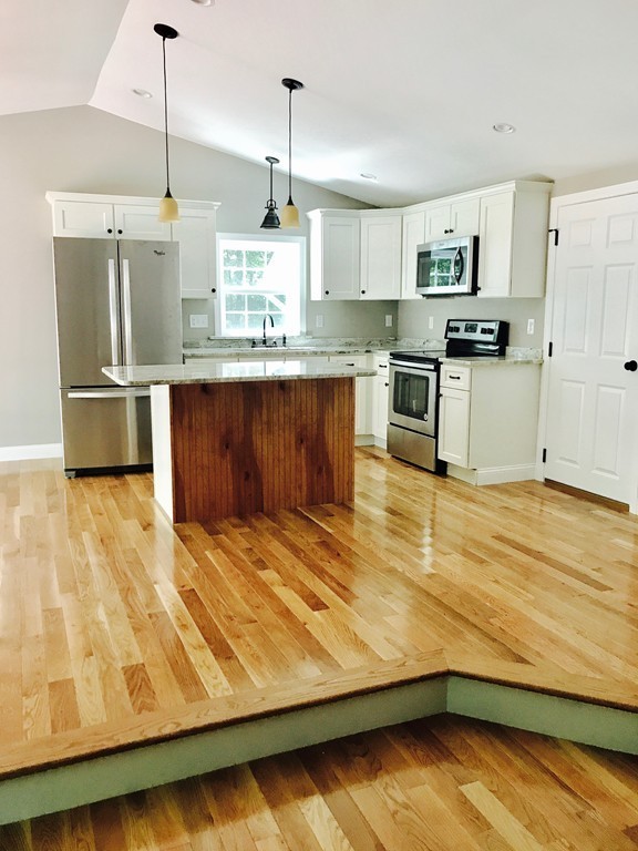 271 Rocky Hill Road Rehoboth, MA 02769 - Photo 5 of 19 Gallery Image 5