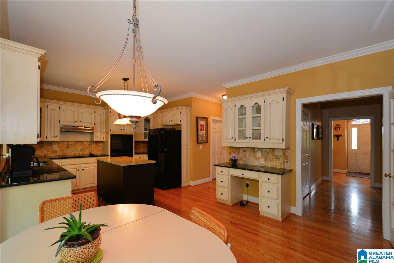 305 Norwick Lane Alabaster, AL 35007 - Photo 17 of 44