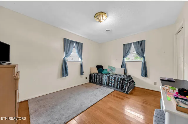 $289,900 | 3415 Emerald Avenue, Morristown, TN 37814