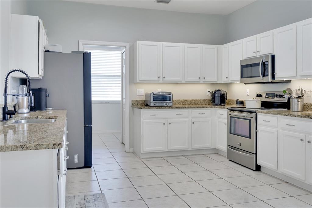 6068 Spruce Point Circle Port Orange, FL 32128 - Photo 16 of 36