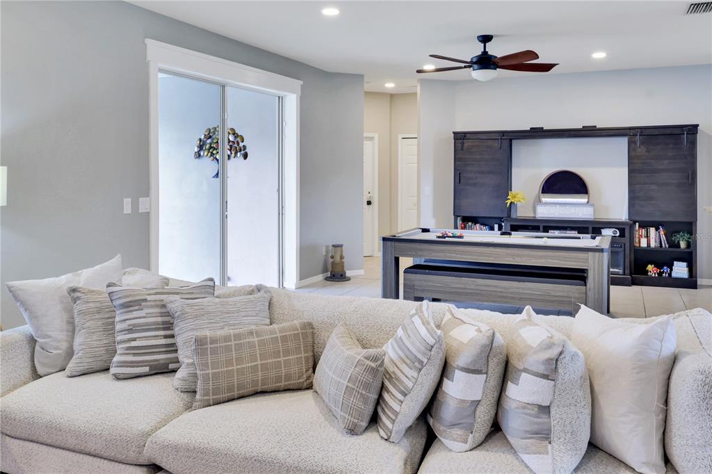 6068 Spruce Point Circle Port Orange, FL 32128 - Photo 9 of 36