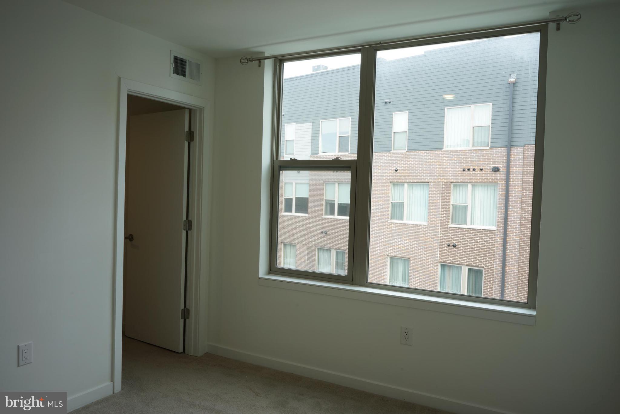 3130 Pierview Lane Philadelphia, PA 19125 - Photo 21 of 26 a view of an front door