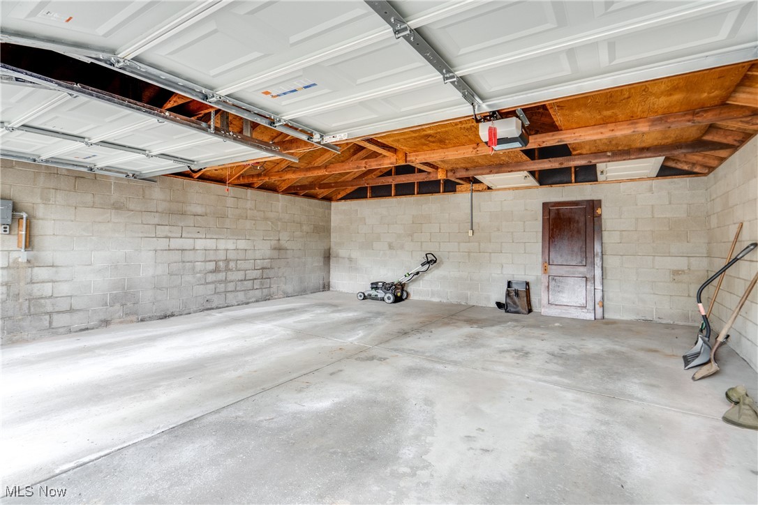 102 Canton Road Akron, OH 44312 - Photo 30 of 38 Gallery Image 30
