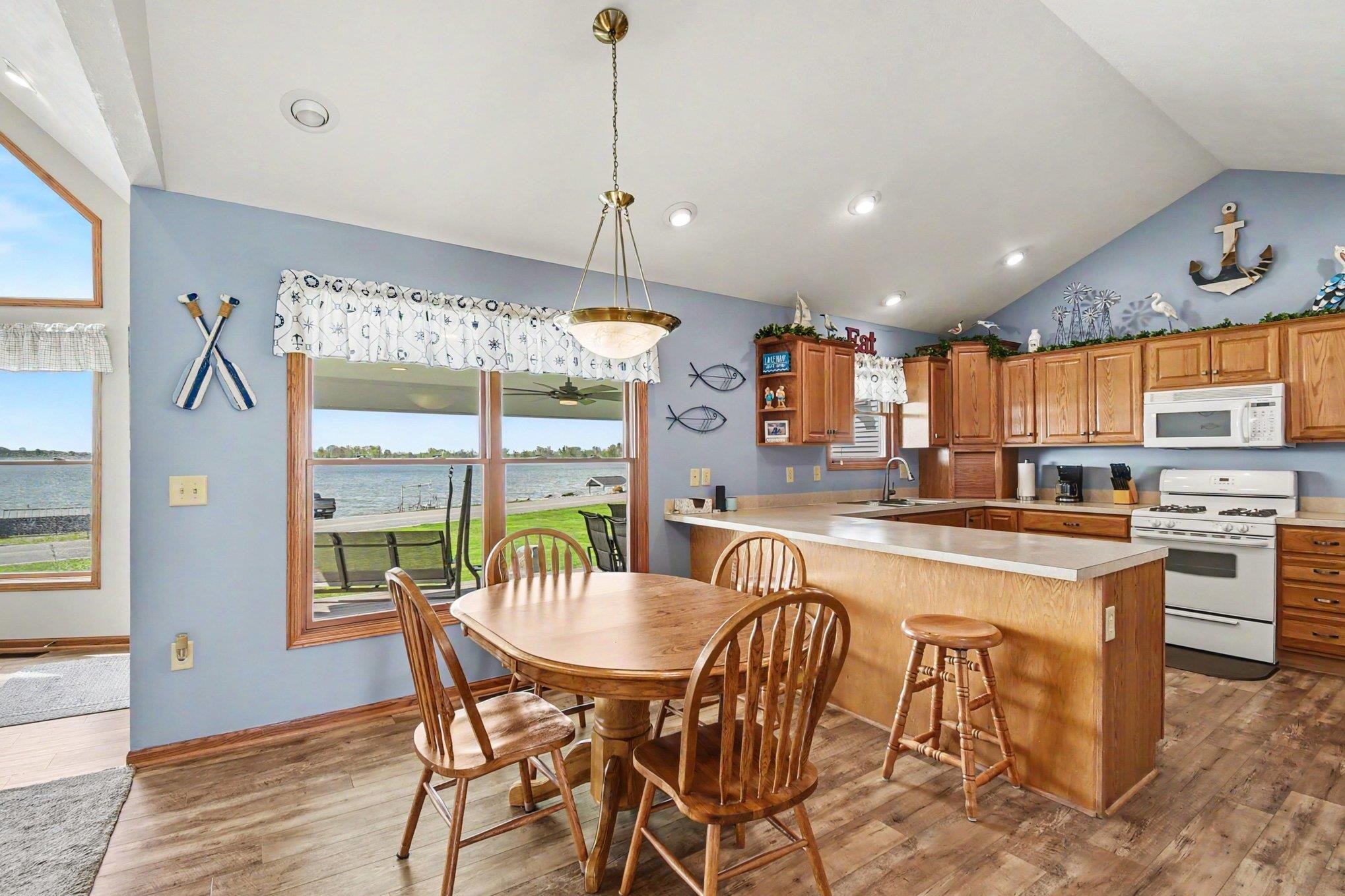 6628 Spinnaker Road Crystal, MI 48818 - Photo 10 of 40