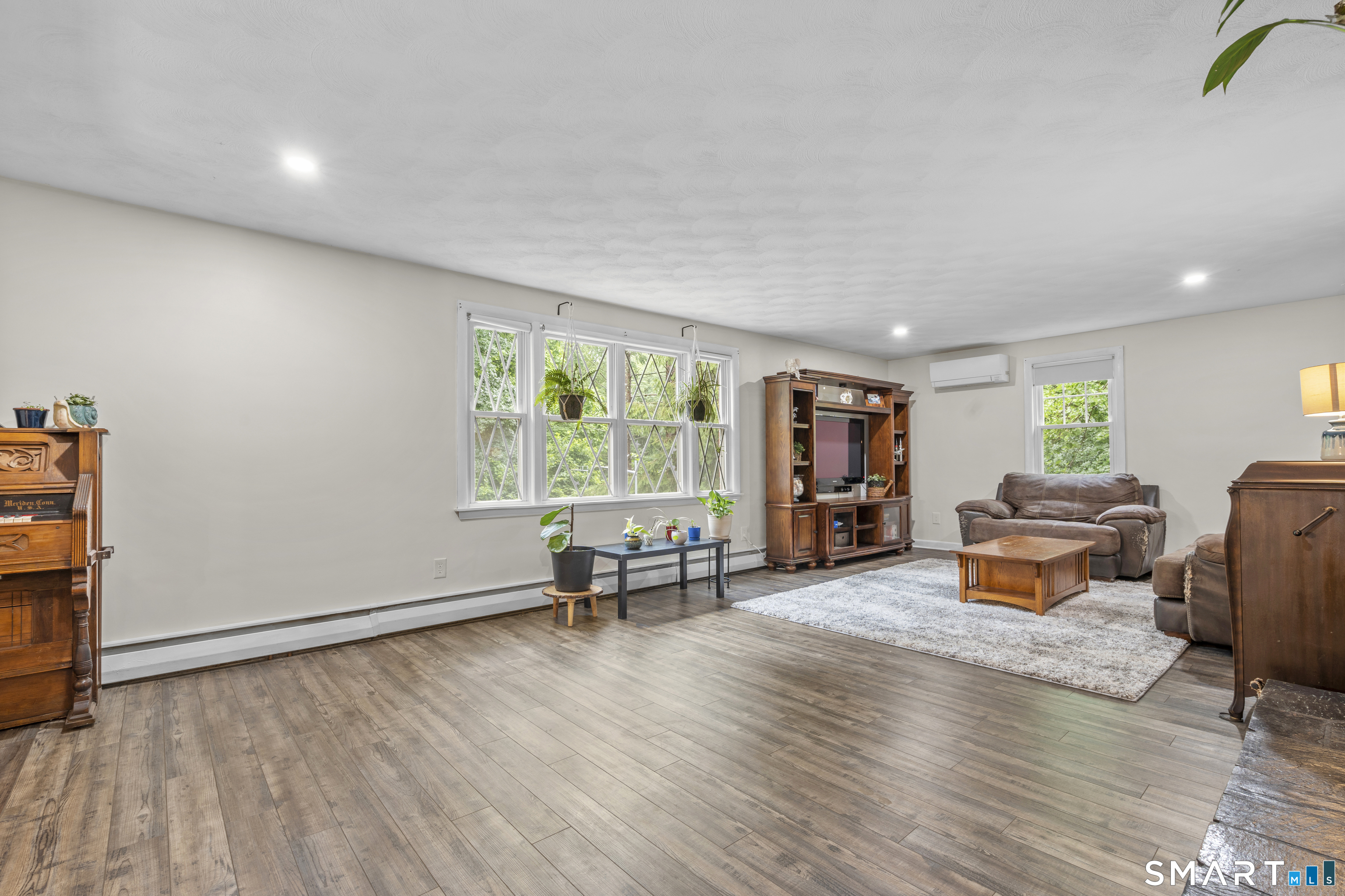 346 Long Hill Road South Windsor, CT 06074 - Photo 14 of 38